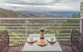 Lake View Kasauli Cottage